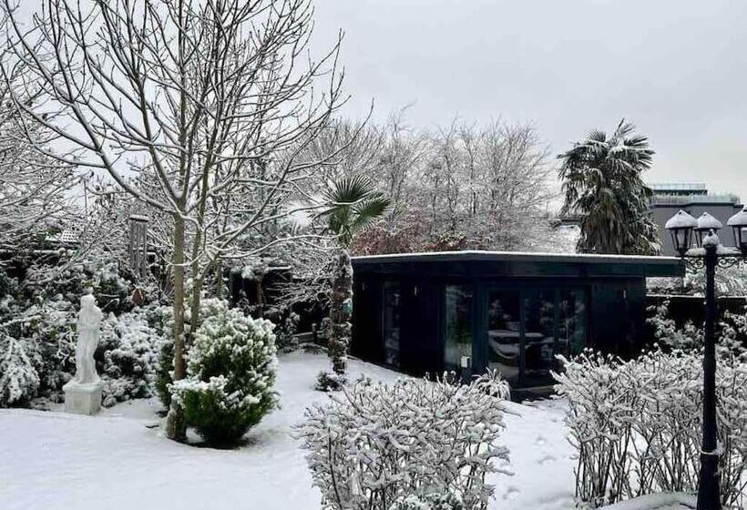 Пансион Natures Corner