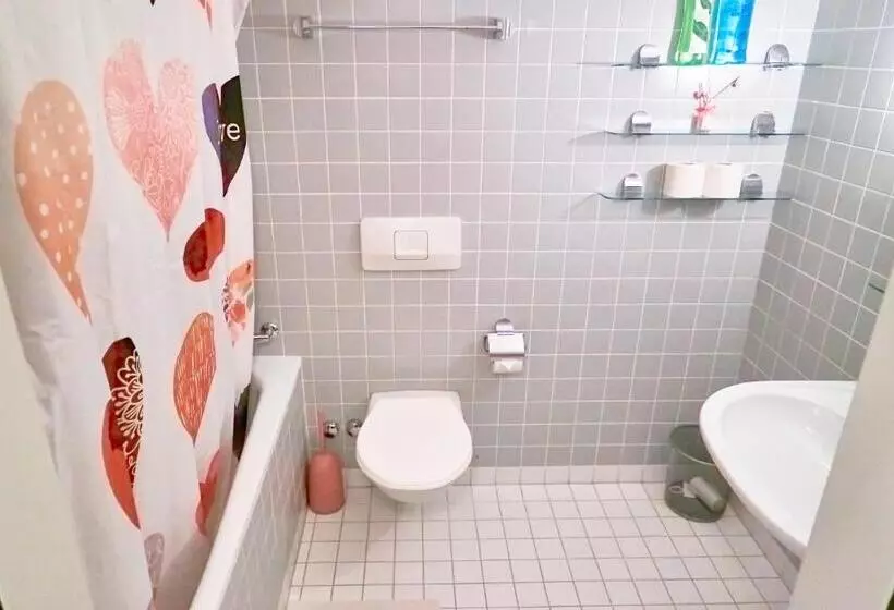 Majatalo Tripple Room With Bathroom