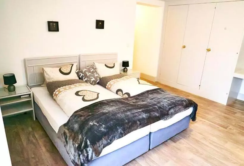 Majatalo Tripple Room With Bathroom