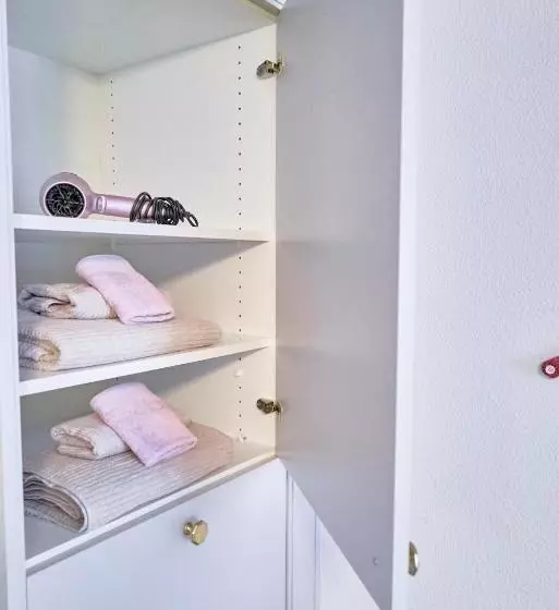 Majatalo Tripple Room With Bathroom