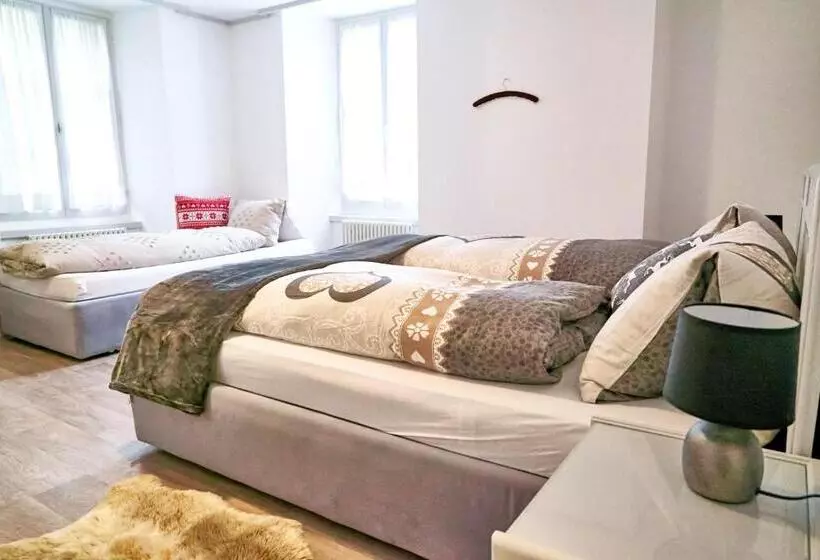 Majatalo Tripple Room With Bathroom