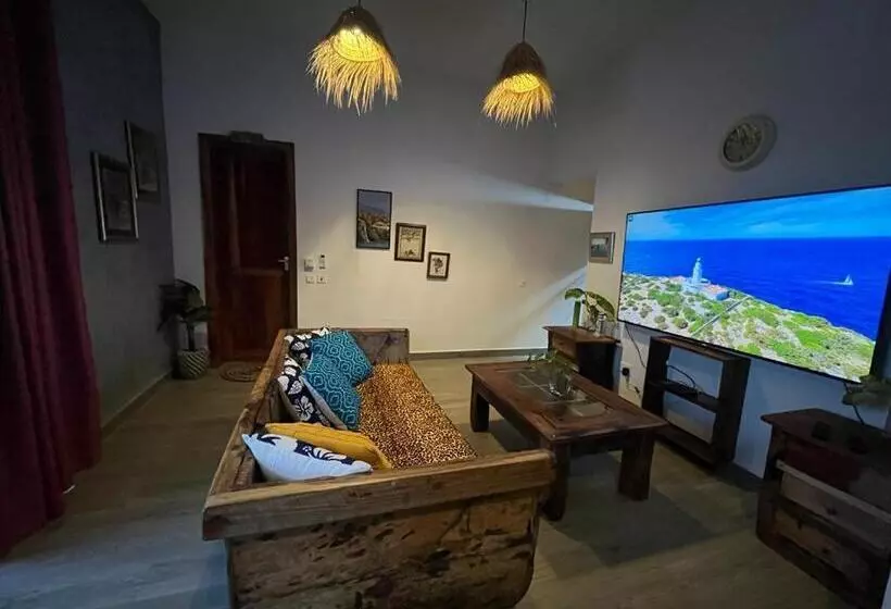 ペンション Villa Tangawizi Kendwa