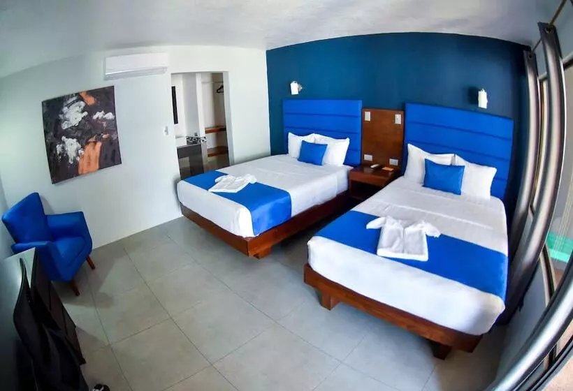 Republik Hotel, Bistro And Nightclub On Site