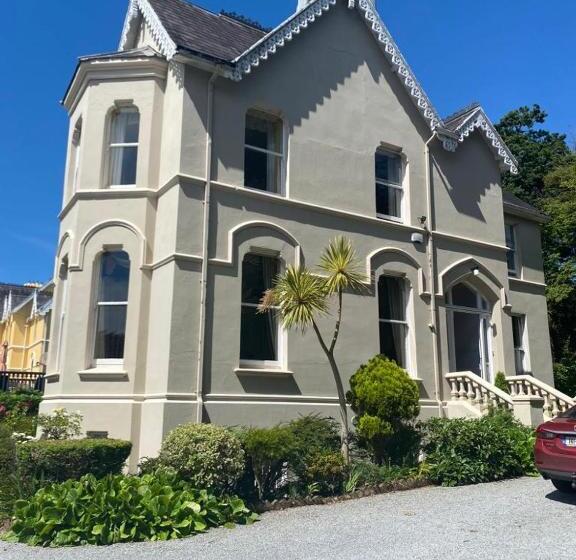 Bed and Breakfast Oakhurst Guesthouse