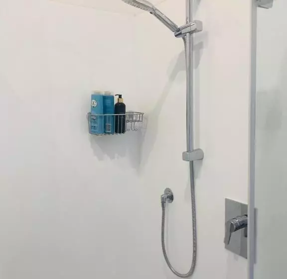 Aamiaismajoitus (B&B) Stay At The Art Gallery