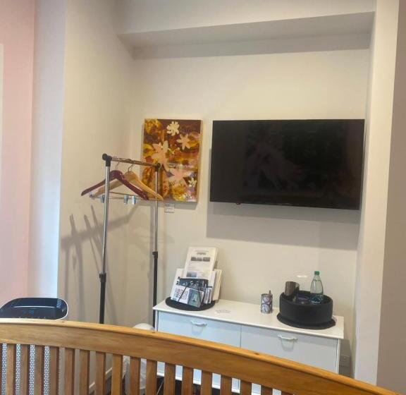 ベッドアンドブレックファースト Stay At The Art Gallery