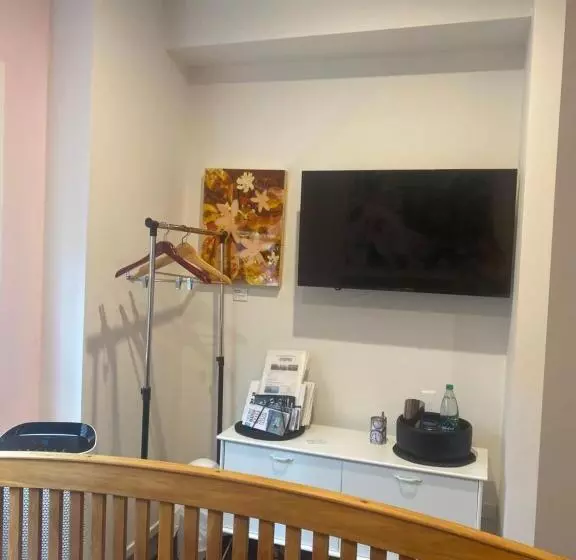 Aamiaismajoitus (B&B) Stay At The Art Gallery