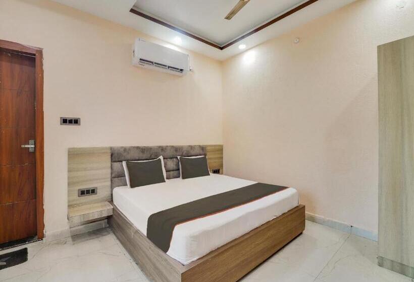 Collection O Hotel Fort Inn