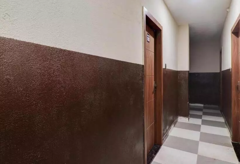 Collection O Hotel Fort Inn