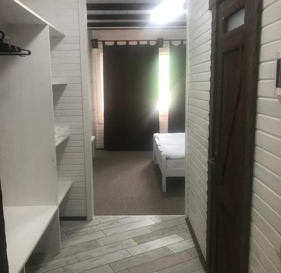 酒店 кремениця