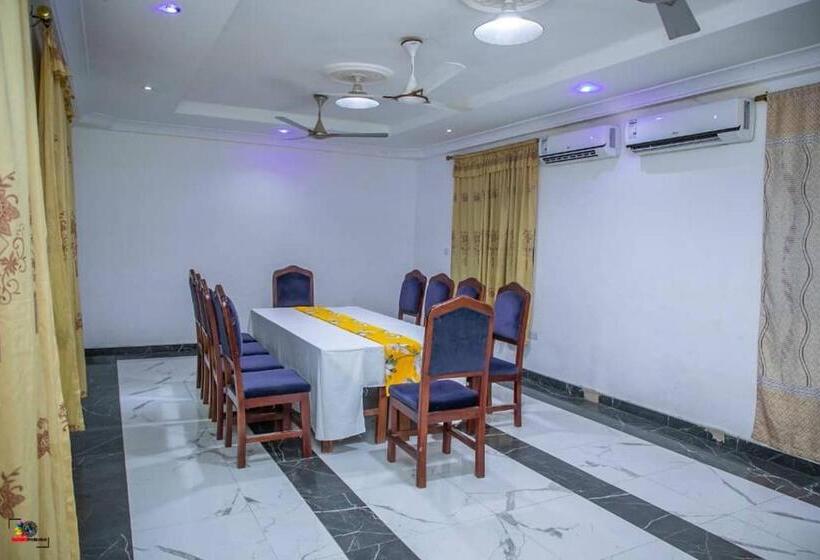 ホテル Jukambo Lodge