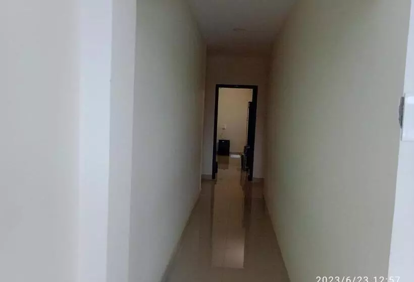 Hotelli Sri Kamakshi Bhavan