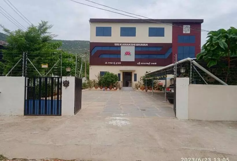 Hotelli Sri Kamakshi Bhavan