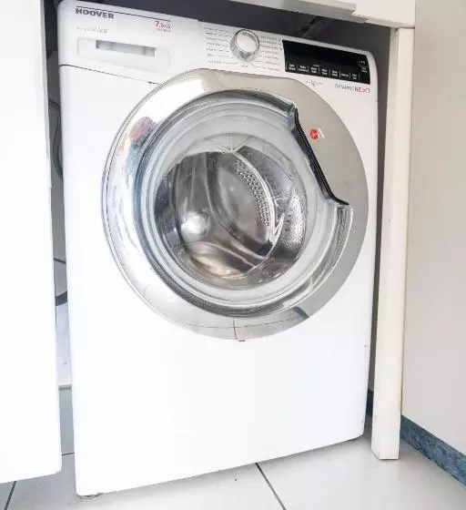 Indulge Beachfront At Dolphin Heads Resort   Lousha Bach