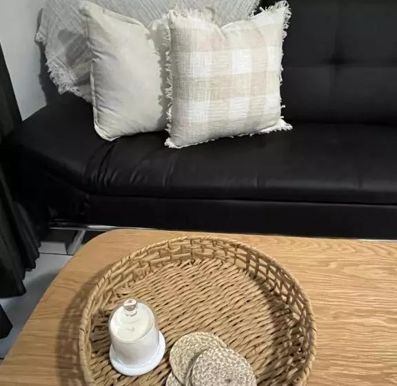 Indulge Beachfront At Dolphin Heads Resort   Lousha Bach