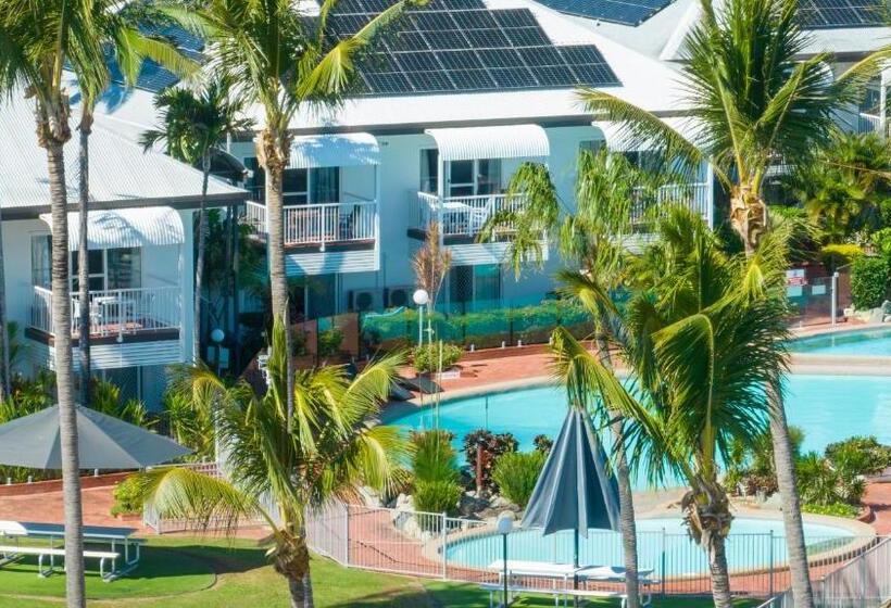 Indulge Beachfront At Dolphin Heads Resort Lousha Bach