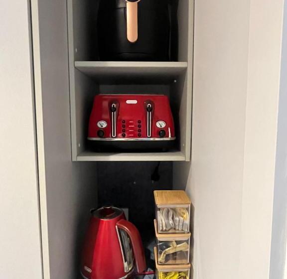 Indulge Beachfront At Dolphin Heads Resort Lousha Bach