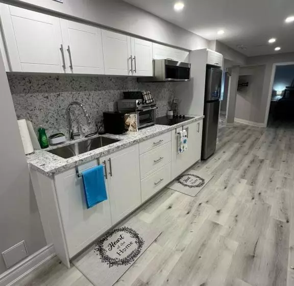 Majatalo 2 Bedrooms Basement With Bath,kitchen,laundry &dinning