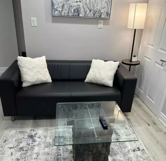 Majatalo 2 Bedrooms Basement With Bath,kitchen,laundry &dinning