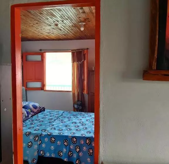 پانسیون Casa De La Abuela