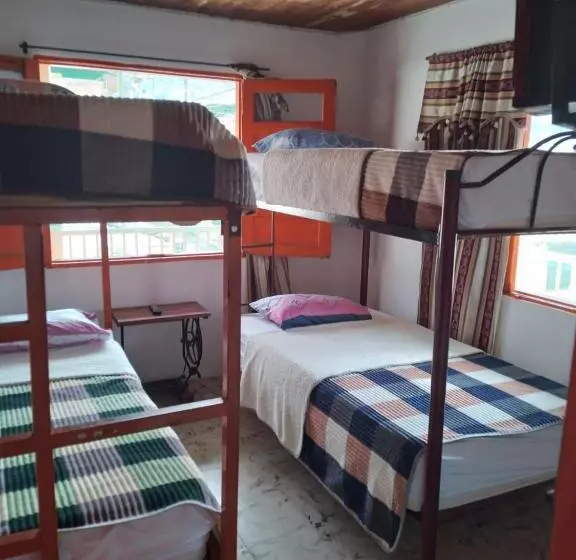 پانسیون Casa De La Abuela