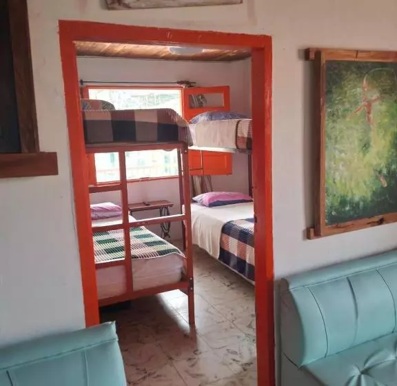 پانسیون Casa De La Abuela