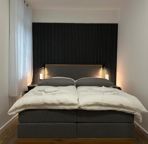 ペンション Tokas An Der Regiobahn