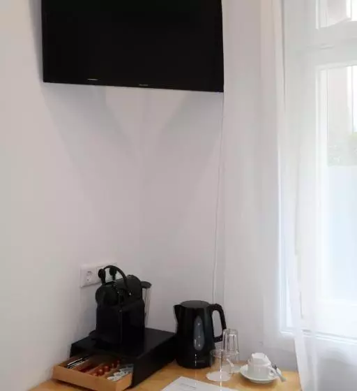 Majatalo Tokas   An Der Regiobahn