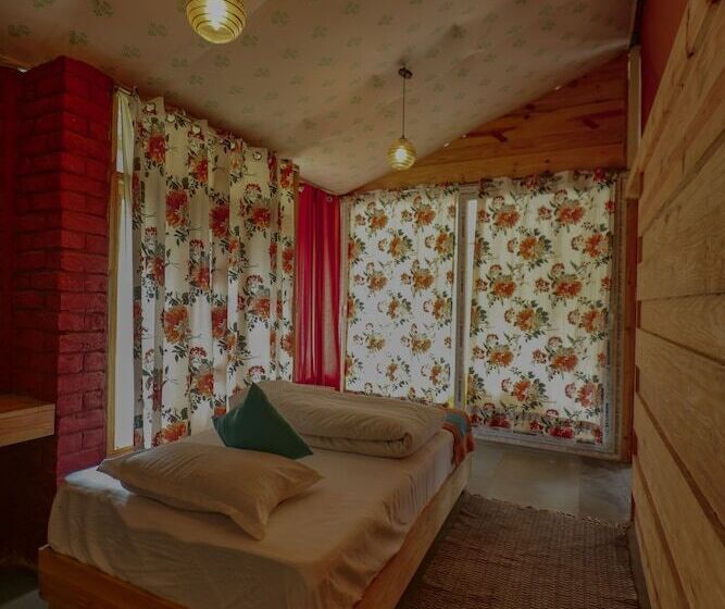 منتجع Aranya By Stories