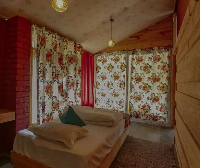 Lomakeskus Aranya By Stories