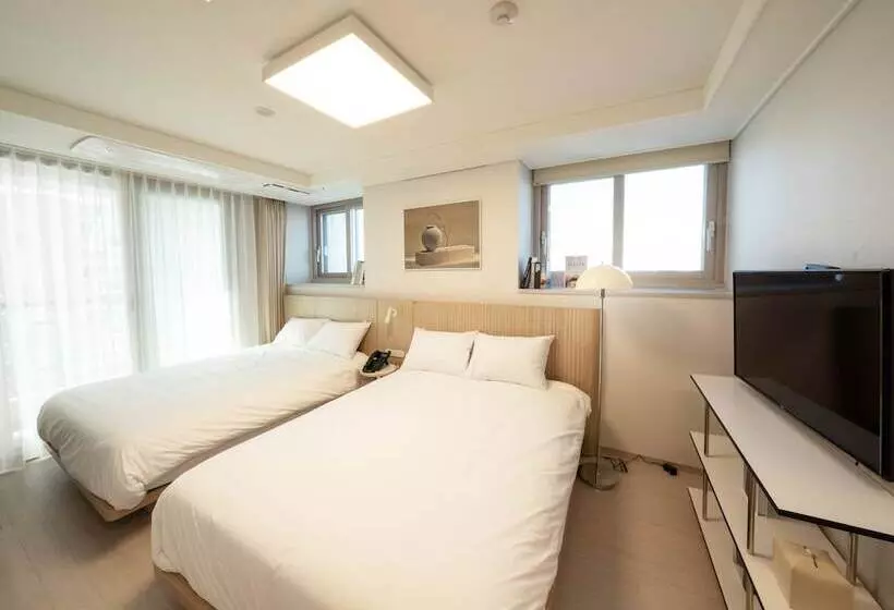 Uh Flat The Sokcho