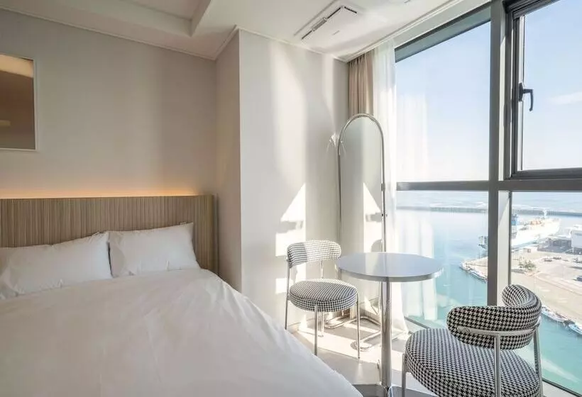 Uh Flat The Sokcho