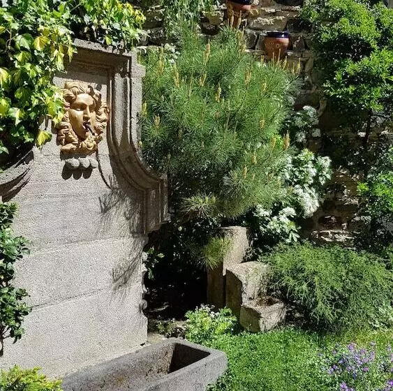 Aamiaismajoitus (B&B) Au Coq Bleu