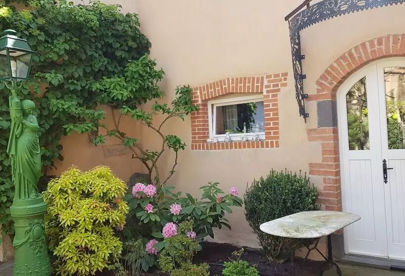 Aamiaismajoitus (B&B) Au Coq Bleu