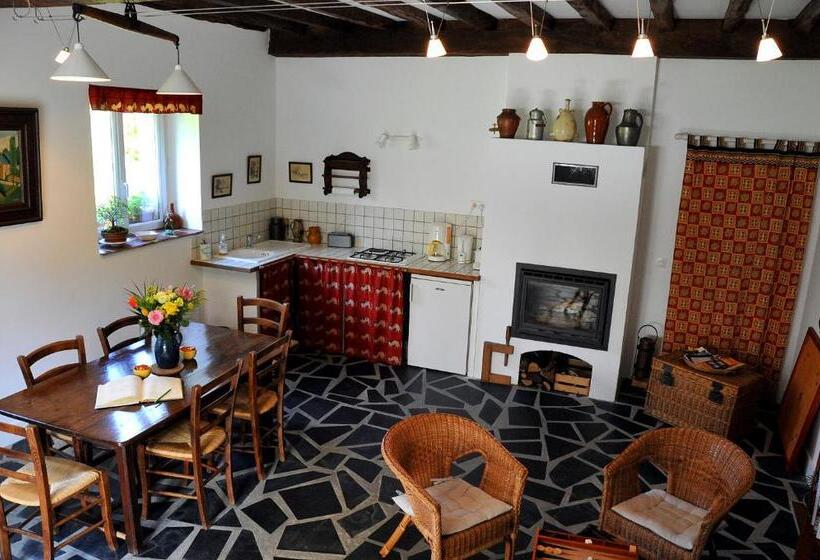 ベッドアンドブレックファースト Les Chambres Du Moulin