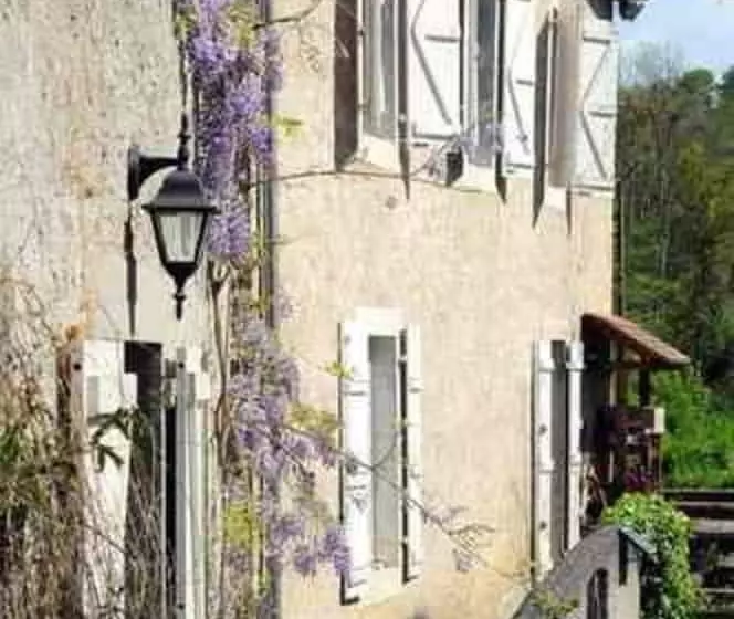 Aamiaismajoitus (B&B) Les Chambres Du Moulin