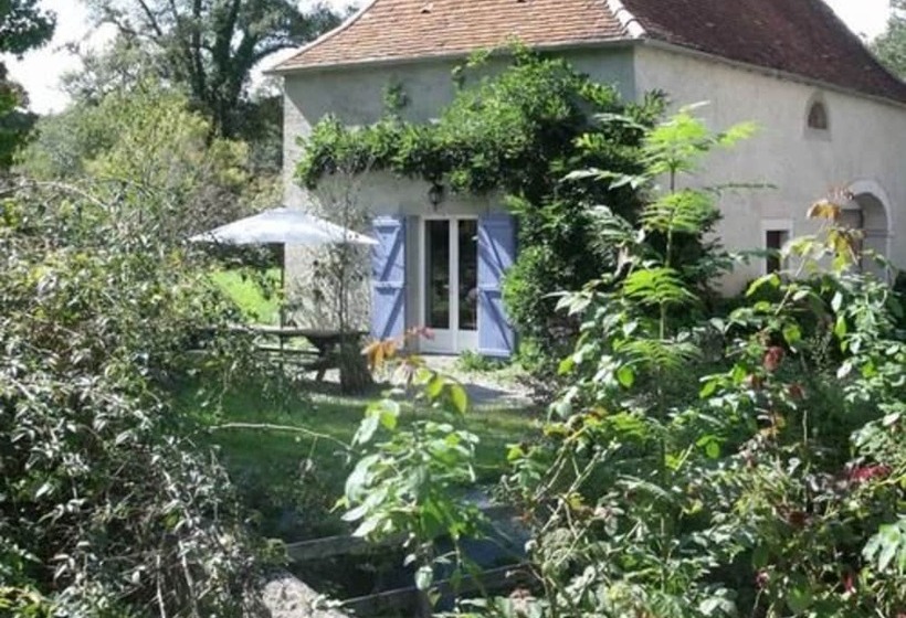 ベッドアンドブレックファースト Les Chambres Du Moulin