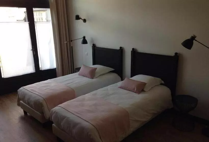 Aamiaismajoitus (B&B) Les Tournelles   Chambres D Hôtes