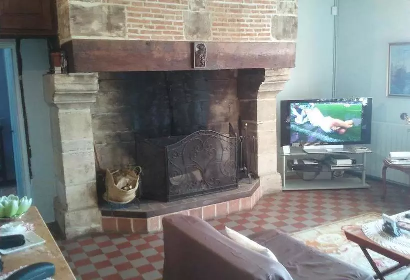 Aamiaismajoitus (B&B) Manoir Du Lieu Rocher