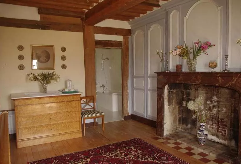 Aamiaismajoitus (B&B) Manoir Du Lieu Rocher