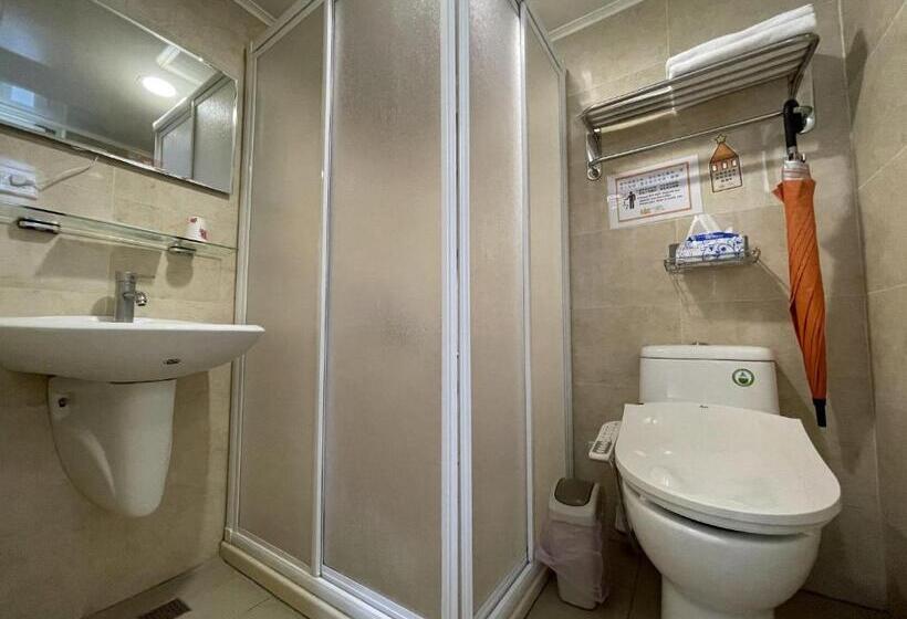 تختخواب و صبحانه N. Castle