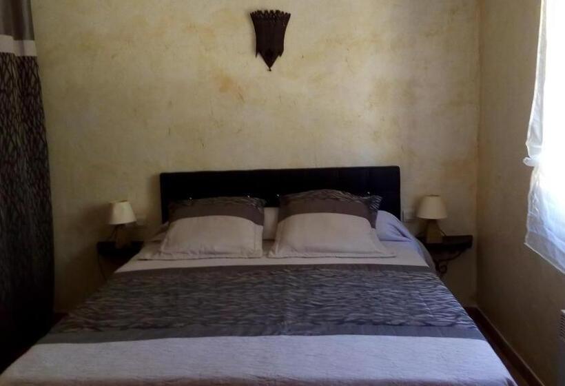 צימר Studios Et Chambre La Sauvasse