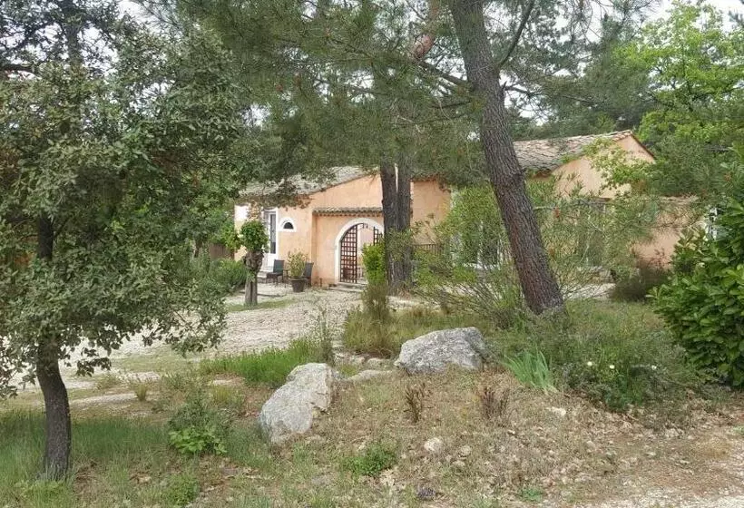 Aamiaismajoitus (B&B) Studios Et Chambre La Sauvasse