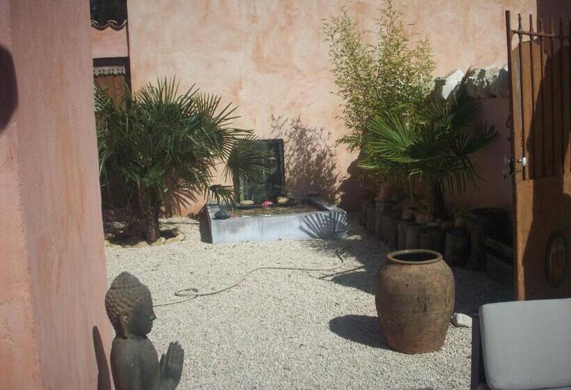 צימר Studios Et Chambre La Sauvasse