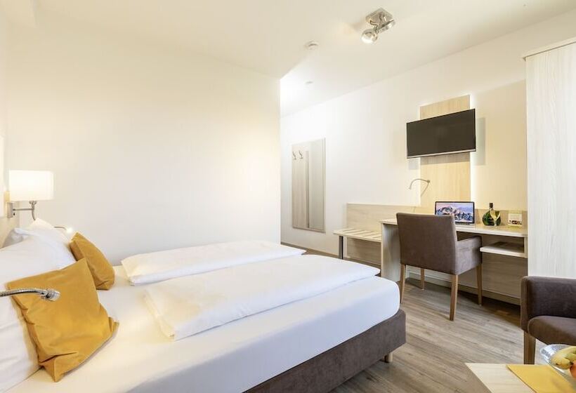 ホテル Am Wiesenweg L 24h Check In