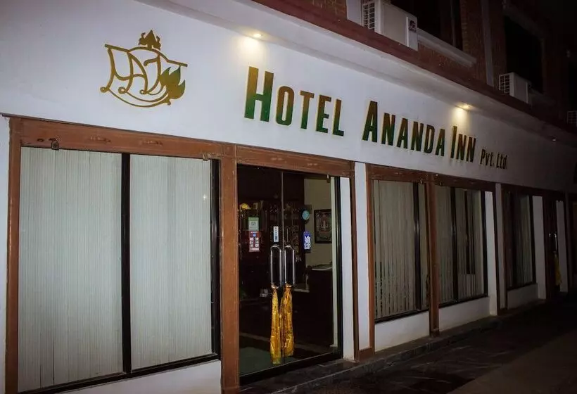 هتل Ananda Inn