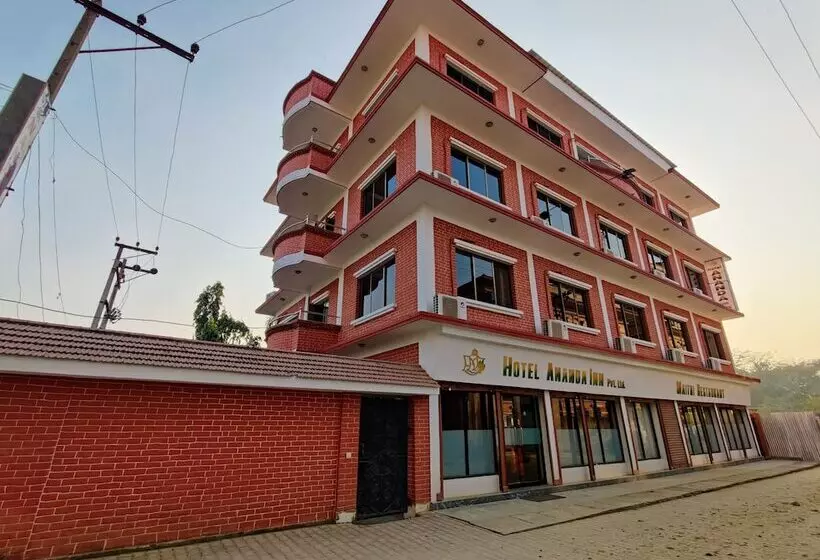 هتل Ananda Inn