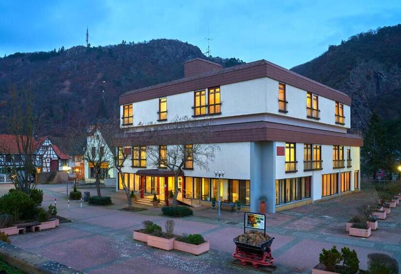 ホテル Garni Am Goetheplatz