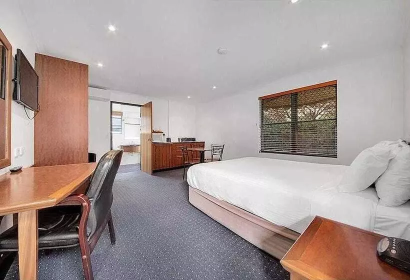 هتل Gladstone Capricorn Apartments