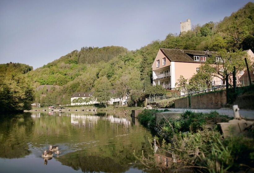 בית מלון כפרי Pension & Seminarhaus Haus Am Fluss